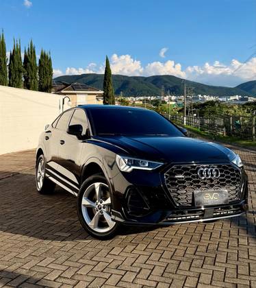 AUDI Q3 2.0 40 TFSI GASOLINA SPORTBACK PERFORMANCE BLACK QUATTRO TIPTRONIC